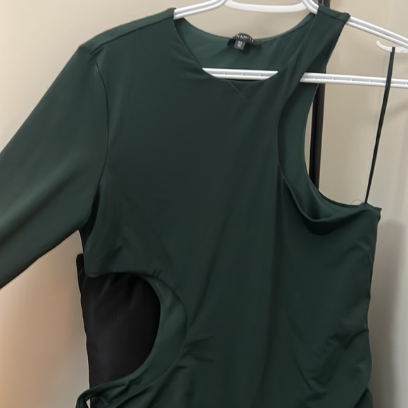 Emerald cut out asymmetrical body-suit Dynamite - Picture 2 of 3